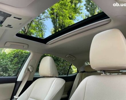 Лексус ES 250 2017 в Киеве на Automoto.ua Черный Лексус ES 250, объемом двигателя 2.5 л и пробегом 166 тыс. км за 25990 $, фото 19 на Automoto.ua