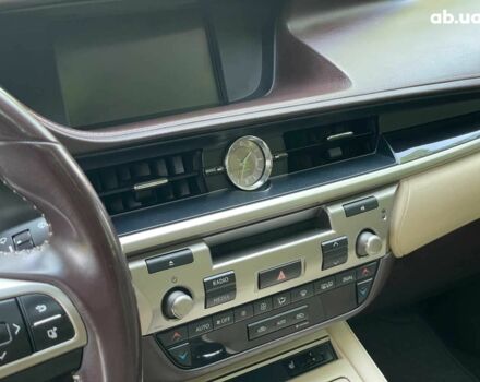 Лексус ES 250 2017 в Киеве на Automoto.ua Черный Лексус ES 250, объемом двигателя 2.5 л и пробегом 166 тыс. км за 25990 $, фото 17 на Automoto.ua