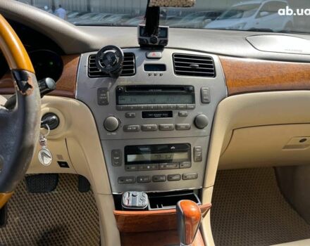 Сірий Лексус ES 300, об'ємом двигуна 3 л та пробігом 367 тис. км за 5490 $, фото 20 на Automoto.ua