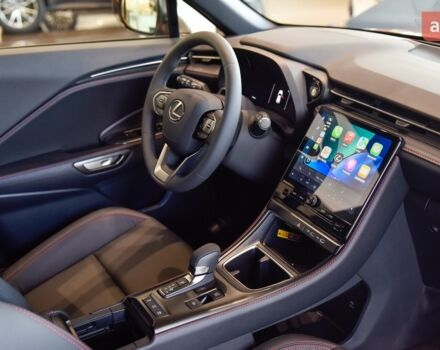 Лексус LBX, об'ємом двигуна 1.49 л та пробігом 0 тис. км за 42760 $, фото 3 на Automoto.ua