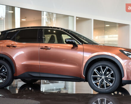 Лексус LBX, об'ємом двигуна 1.49 л та пробігом 0 тис. км за 42760 $, фото 1 на Automoto.ua