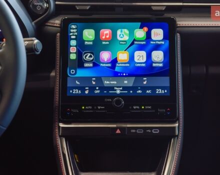 Лексус LBX, об'ємом двигуна 1.49 л та пробігом 0 тис. км за 42760 $, фото 17 на Automoto.ua