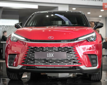 Лексус LBX, объемом двигателя 1.49 л и пробегом 0 тыс. км за 42260 $, фото 1 на Automoto.ua
