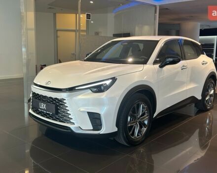Лексус LBX, об'ємом двигуна 1.49 л та пробігом 0 тис. км за 41090 $, фото 5 на Automoto.ua