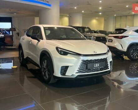 Лексус LBX 2025 в Киеве на Automoto.ua Лексус LBX, объемом двигателя 1.49 л и пробегом 0 тыс. км за 41090 $, фото 2 на Automoto.ua