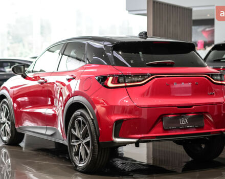 Лексус LBX, объемом двигателя 1.49 л и пробегом 0 тыс. км за 42260 $, фото 3 на Automoto.ua