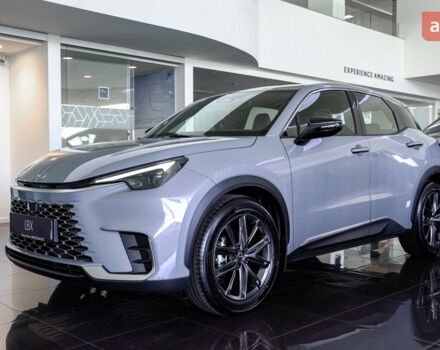 Лексус LBX, об'ємом двигуна 1.49 л та пробігом 0 тис. км за 41090 $, фото 3 на Automoto.ua