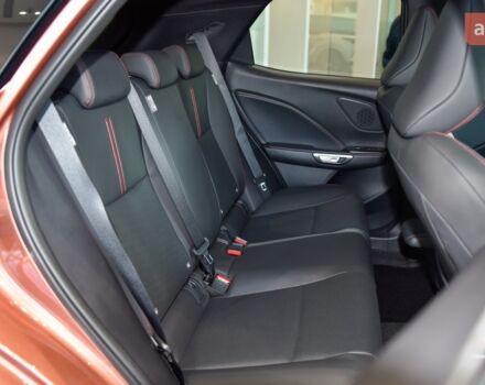 Лексус LBX, об'ємом двигуна 1.49 л та пробігом 0 тис. км за 42760 $, фото 15 на Automoto.ua