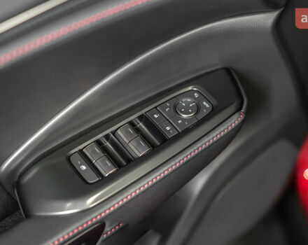 Лексус LBX, объемом двигателя 1.49 л и пробегом 0 тыс. км за 42260 $, фото 15 на Automoto.ua