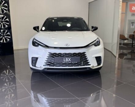 Лексус LBX, объемом двигателя 1.49 л и пробегом 0 тыс. км за 42260 $, фото 16 на Automoto.ua