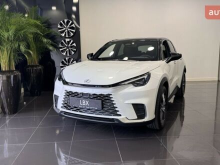 Лексус LBX, объемом двигателя 1.49 л и пробегом 0 тыс. км за 42260 $, фото 1 на Automoto.ua