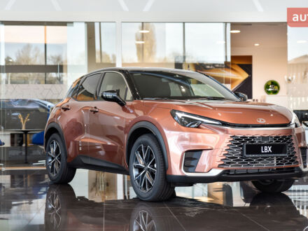 Лексус LBX, об'ємом двигуна 1.49 л та пробігом 0 тис. км за 42760 $, фото 1 на Automoto.ua