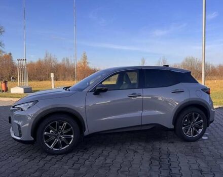 Серый Лексус LBX, объемом двигателя 1.49 л и пробегом 1 тыс. км за 38500 $, фото 3 на Automoto.ua