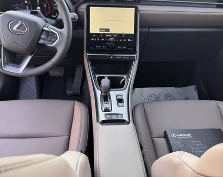 Серый Лексус LBX, объемом двигателя 1.49 л и пробегом 1 тыс. км за 38500 $, фото 13 на Automoto.ua
