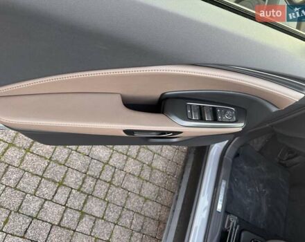 Серый Лексус LBX, объемом двигателя 1.49 л и пробегом 1 тыс. км за 38500 $, фото 22 на Automoto.ua