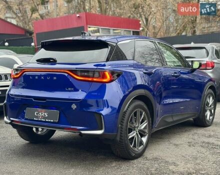 Синій Лексус LBX, об'ємом двигуна 1.49 л та пробігом 18 тис. км за 39500 $, фото 11 на Automoto.ua