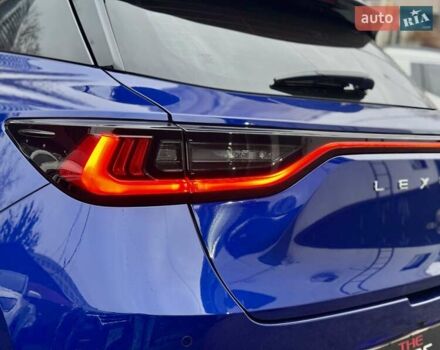Синій Лексус LBX, об'ємом двигуна 1.49 л та пробігом 18 тис. км за 39500 $, фото 34 на Automoto.ua
