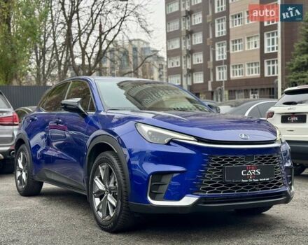 Синій Лексус LBX, об'ємом двигуна 1.49 л та пробігом 18 тис. км за 39500 $, фото 6 на Automoto.ua