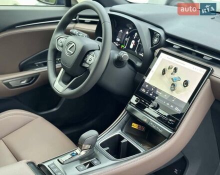 Синій Лексус LBX, об'ємом двигуна 1.49 л та пробігом 18 тис. км за 39500 $, фото 23 на Automoto.ua