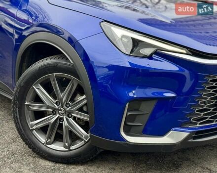 Синій Лексус LBX, об'ємом двигуна 1.49 л та пробігом 18 тис. км за 39500 $, фото 31 на Automoto.ua