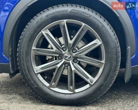 Синій Лексус LBX, об'ємом двигуна 1.49 л та пробігом 18 тис. км за 39500 $, фото 35 на Automoto.ua