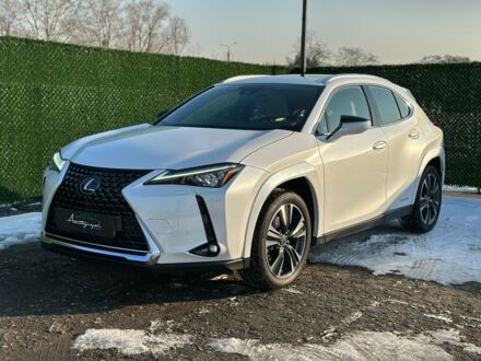 Білий Лексус LF, об'ємом двигуна 2 л та пробігом 13 тис. км за 34500 $, фото 1 на Automoto.ua