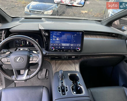 Чорний Лексус LM, об'ємом двигуна 2.5 л та пробігом 34 тис. км за 81300 $, фото 10 на Automoto.ua