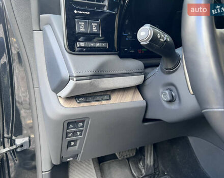 Чорний Лексус LM, об'ємом двигуна 2.5 л та пробігом 34 тис. км за 81300 $, фото 8 на Automoto.ua