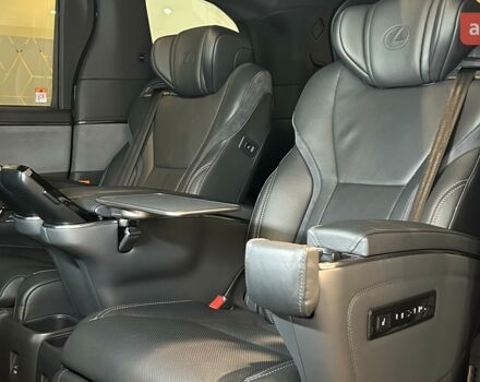 Лексус LM, объемом двигателя 2.49 л и пробегом 0 тыс. км за 118220 $, фото 12 на Automoto.ua