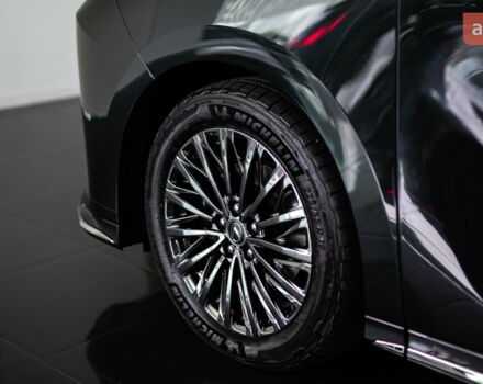 Лексус LM, объемом двигателя 2.49 л и пробегом 0 тыс. км за 118260 $, фото 6 на Automoto.ua