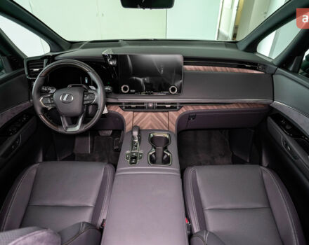 Лексус LM, объемом двигателя 2.49 л и пробегом 0 тыс. км за 118260 $, фото 24 на Automoto.ua