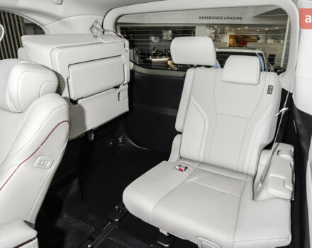 Лексус LM, об'ємом двигуна 2.49 л та пробігом 0 тис. км за 118260 $, фото 13 на Automoto.ua