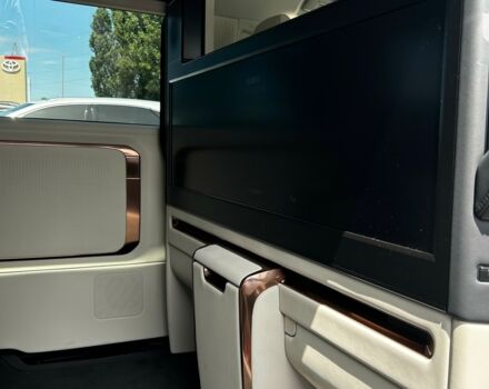 Лексус LM, об'ємом двигуна 2.49 л та пробігом 0 тис. км за 144990 $, фото 8 на Automoto.ua