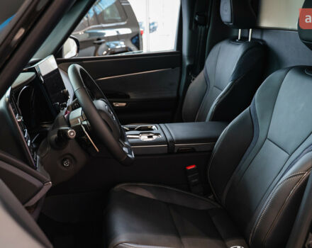 Лексус LM, об'ємом двигуна 2.49 л та пробігом 0 тис. км за 147334 $, фото 6 на Automoto.ua