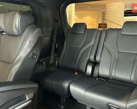 Лексус LM, объемом двигателя 2.49 л и пробегом 0 тыс. км за 118260 $, фото 16 на Automoto.ua