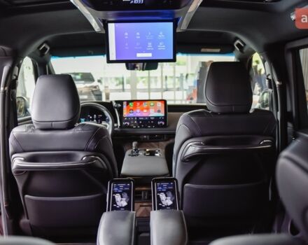Лексус LM, объемом двигателя 2.49 л и пробегом 0 тыс. км за 121087 $, фото 4 на Automoto.ua