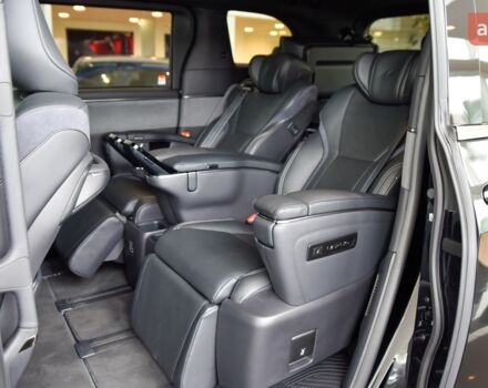Лексус LM, объемом двигателя 2.49 л и пробегом 0 тыс. км за 121087 $, фото 5 на Automoto.ua