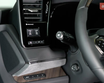 Лексус LM, объемом двигателя 2.49 л и пробегом 0 тыс. км за 118260 $, фото 13 на Automoto.ua