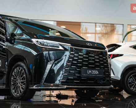 Лексус LM, об'ємом двигуна 2.49 л та пробігом 0 тис. км за 147334 $, фото 20 на Automoto.ua