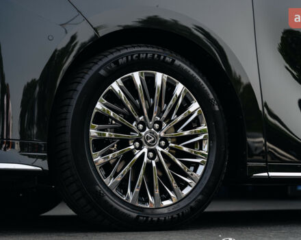 Лексус LM, объемом двигателя 2.49 л и пробегом 0 тыс. км за 141386 $, фото 5 на Automoto.ua