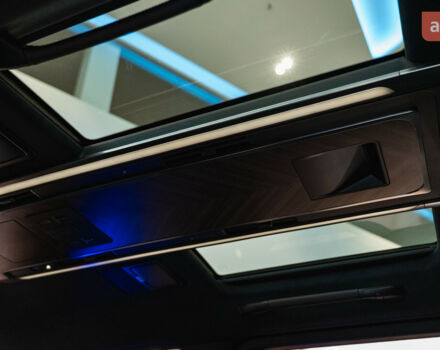 Лексус LM, об'ємом двигуна 2.49 л та пробігом 0 тис. км за 147334 $, фото 11 на Automoto.ua