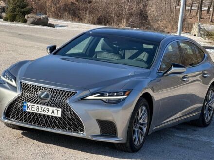 Сірий Лексус LS 600, об'ємом двигуна 35 л та пробігом 59 тис. км за 79999 $, фото 1 на Automoto.ua