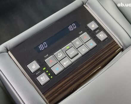 Білий Лексус LX 570, об'ємом двигуна 5.7 л та пробігом 5 тис. км за 112490 $, фото 39 на Automoto.ua
