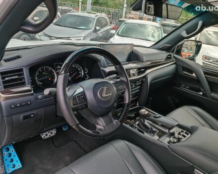 Білий Лексус LX 570, об'ємом двигуна 5.7 л та пробігом 5 тис. км за 112490 $, фото 16 на Automoto.ua