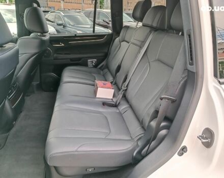 Білий Лексус LX 570, об'ємом двигуна 5.7 л та пробігом 5 тис. км за 112490 $, фото 35 на Automoto.ua