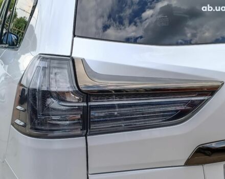 Білий Лексус LX 570, об'ємом двигуна 5.7 л та пробігом 5 тис. км за 112490 $, фото 9 на Automoto.ua