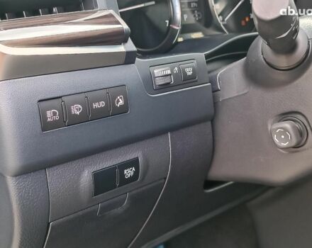 Білий Лексус LX 570, об'ємом двигуна 5.7 л та пробігом 5 тис. км за 112490 $, фото 18 на Automoto.ua