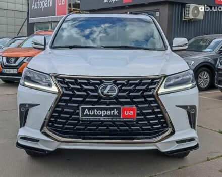 Білий Лексус LX 570, об'ємом двигуна 5.7 л та пробігом 5 тис. км за 112490 $, фото 1 на Automoto.ua