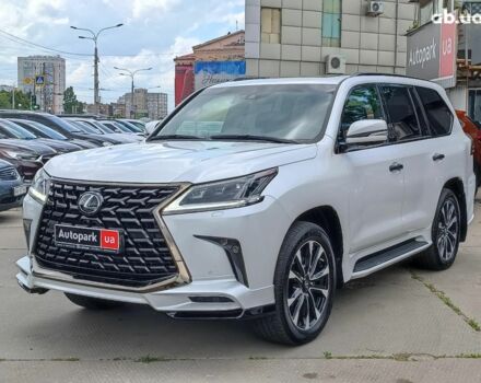Білий Лексус LX 570, об'ємом двигуна 5.7 л та пробігом 5 тис. км за 112490 $, фото 2 на Automoto.ua