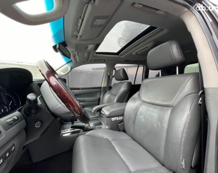 Черный Лексус LX 570, объемом двигателя 57 л и пробегом 153 тыс. км за 25490 $, фото 75 на Automoto.ua